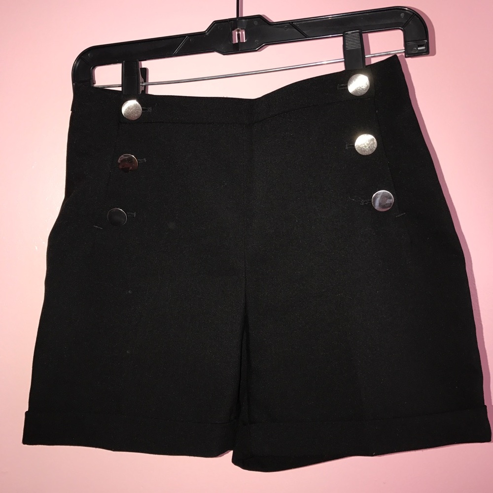H&M Hi Waisted Shorts